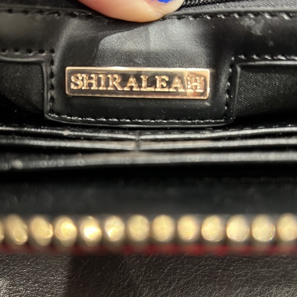 Anthropologie Shiraleah Pebbled Red Vegan Leather Wallet with gold zipper - Picture 4 of 5